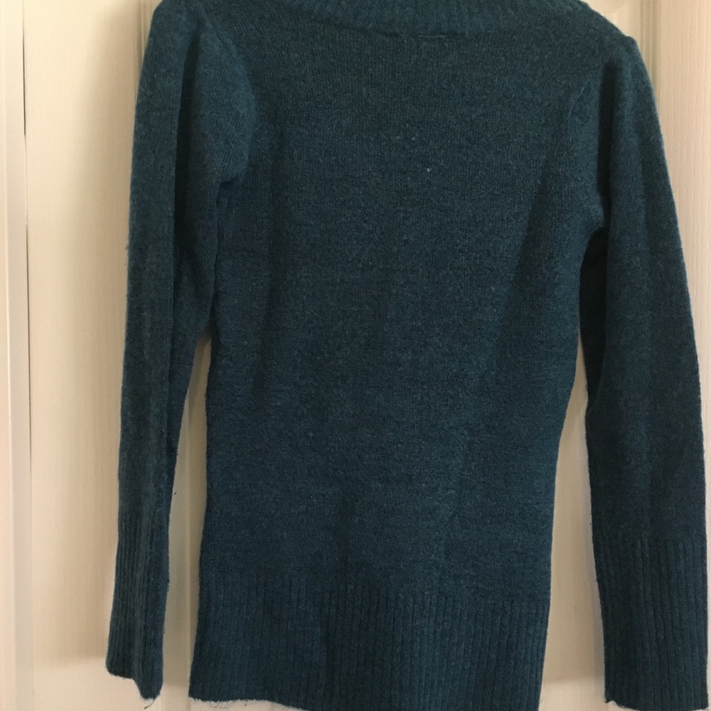 V-neck sweater
